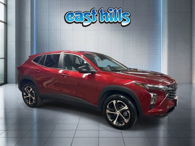 Certified 2024 Chevrolet Trax RS FWD image 1