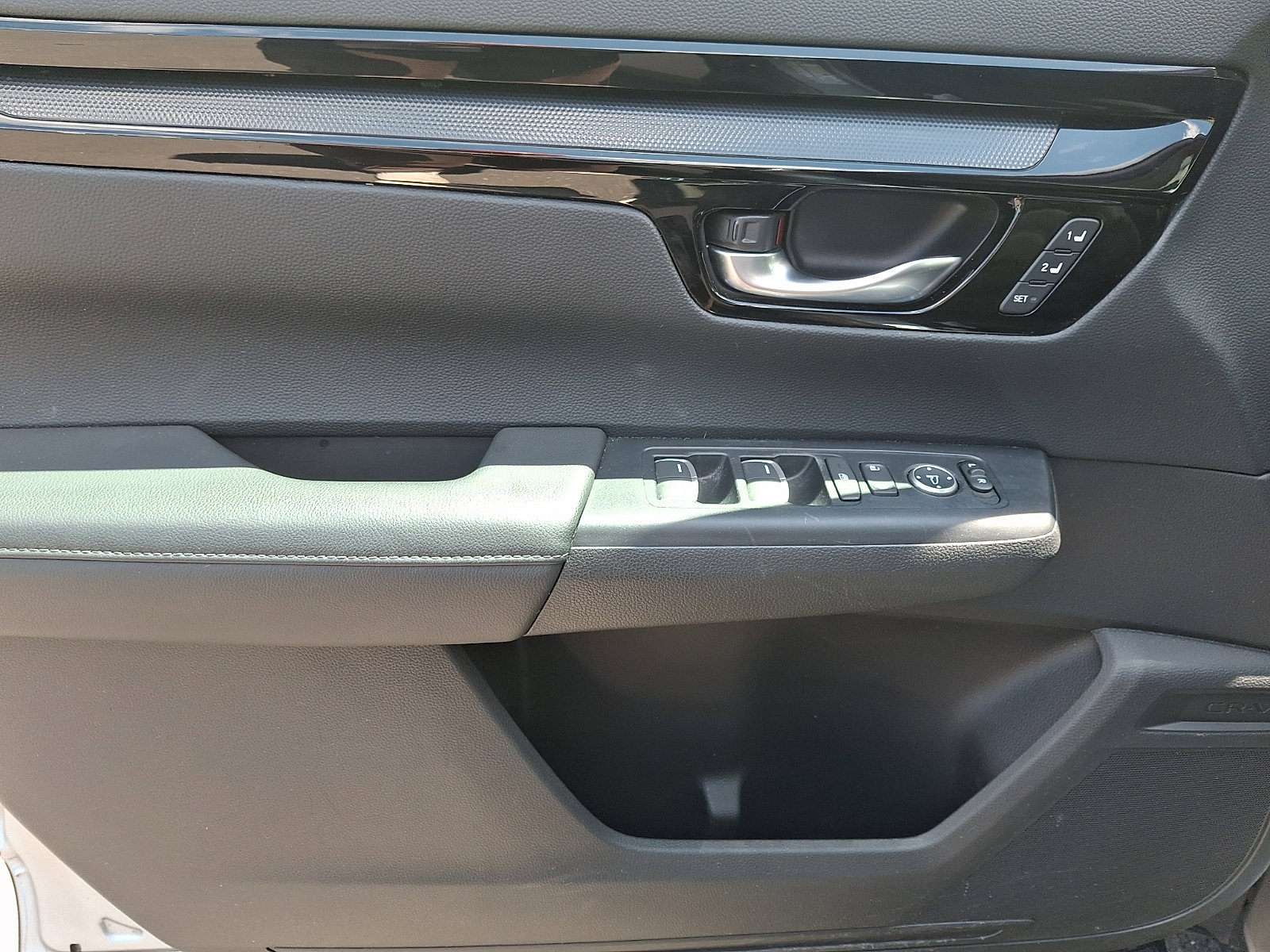 Used 2024 Honda CR-V EX-L image 12