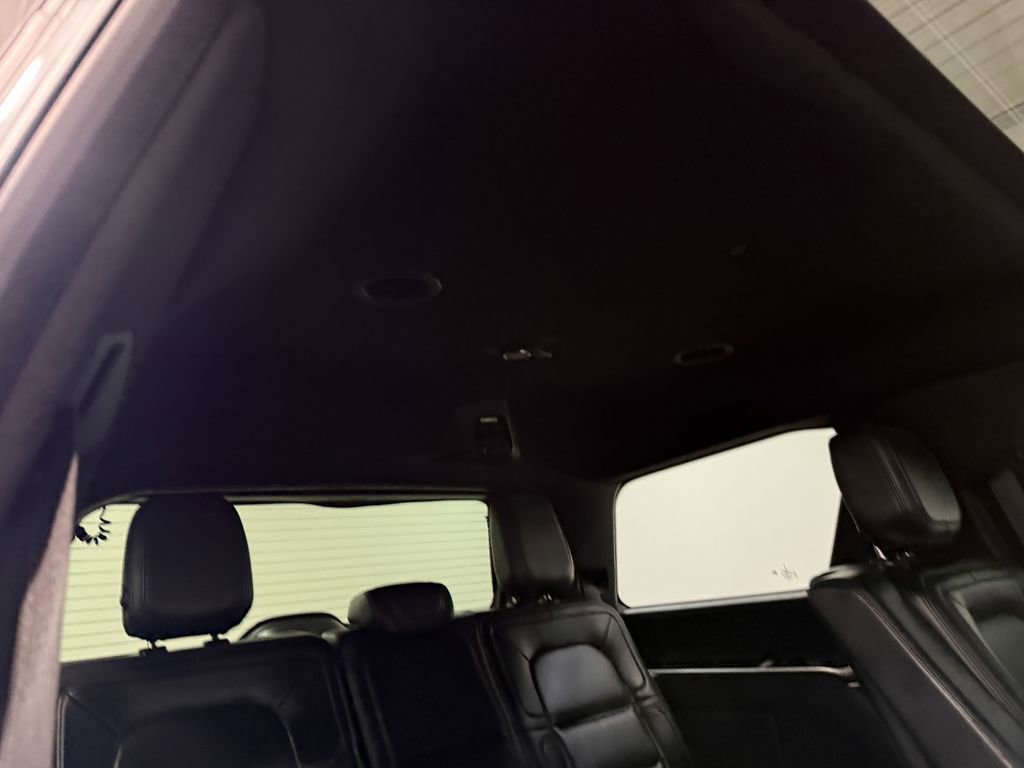 Used 2023 Lincoln Navigator Reserve image 68