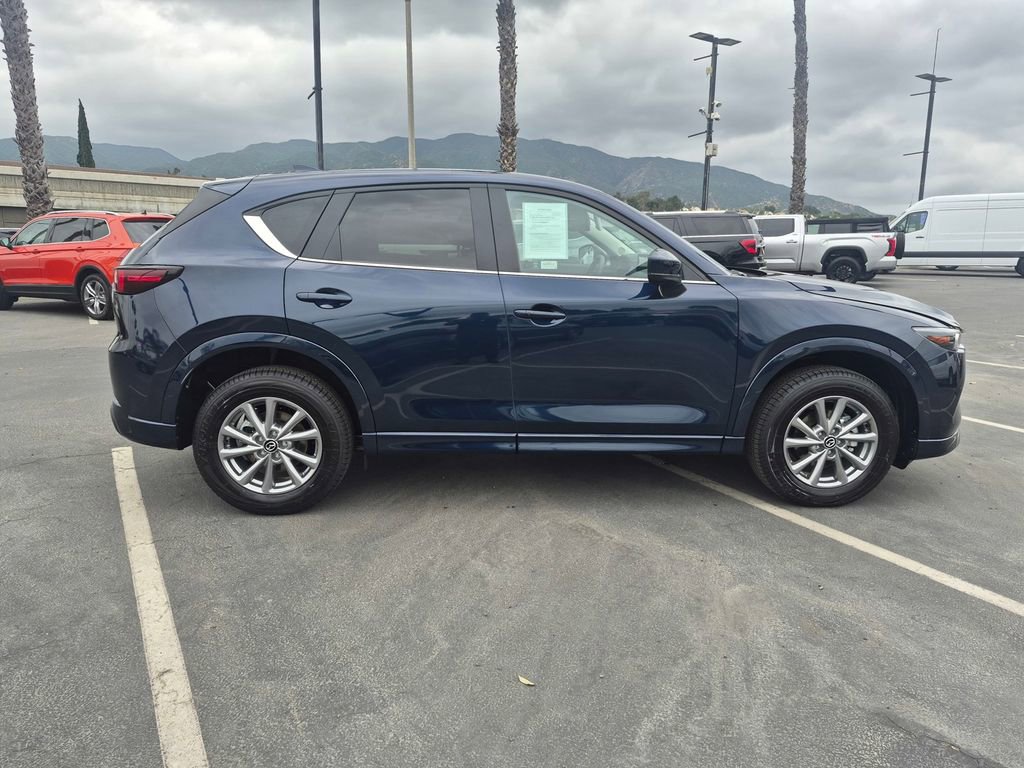 Used 2025 MAZDA CX-5 AWD 2.5 S w/ Select Package image 8