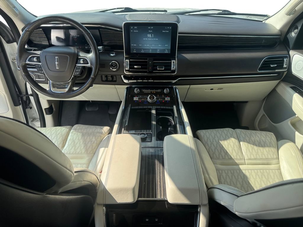 Used 2021 Lincoln Navigator L Black Label w/ Special Edition Package AWD/4WD image 13