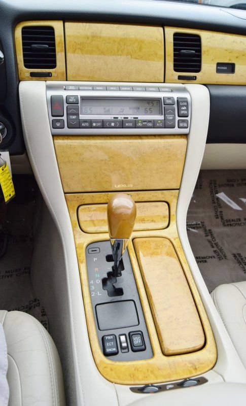 Used 2003 Lexus SC 430 Convertible RWD image 37