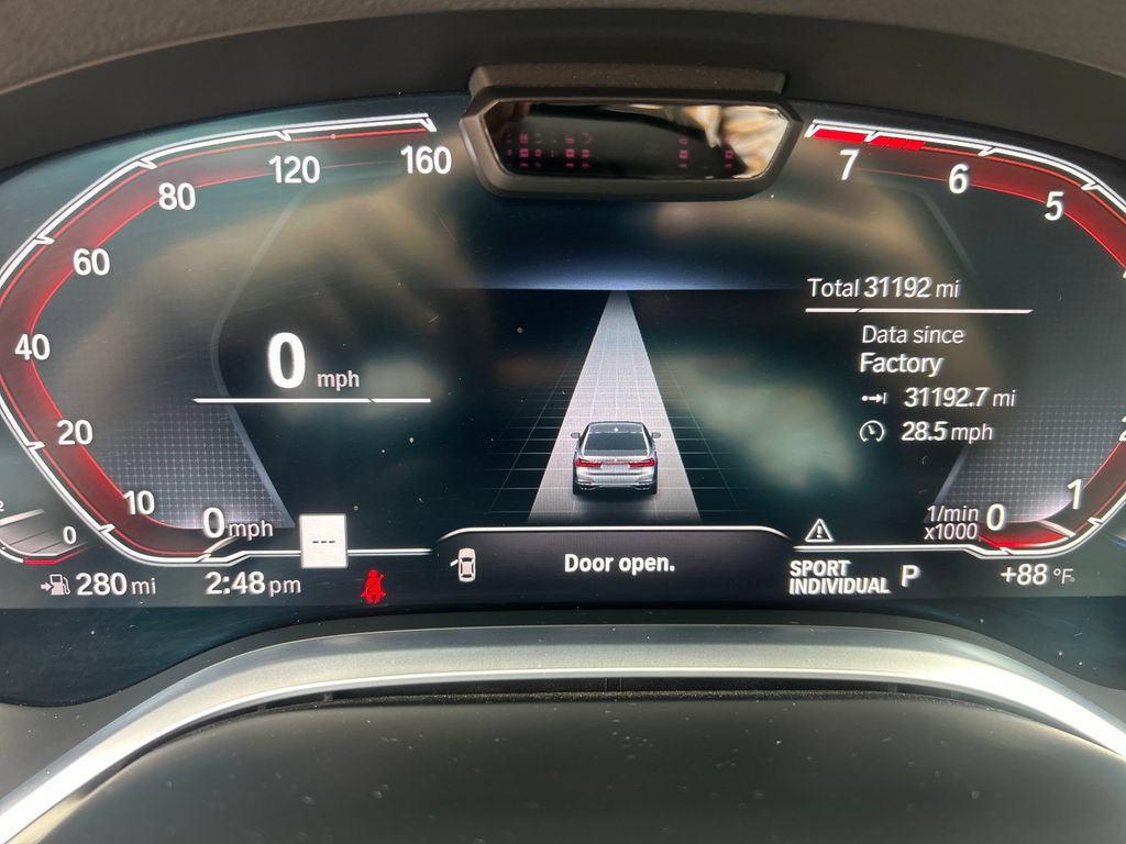 Used 2021 BMW 740i w/ Premium Package RWD image 15