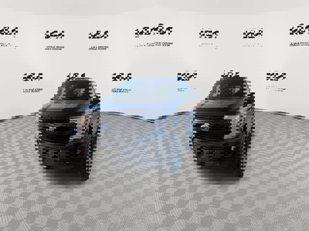 Used 2019 Ford F150 Lariat w/ Equipment Group 502A Luxury image 4