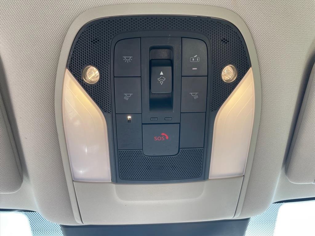 Used 2021 INFINITI QX50 Luxe image 16