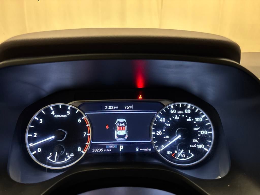 Used 2023 Nissan Rogue SV image 14