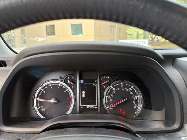 Used 2024 Toyota 4Runner Limited RWD image 9