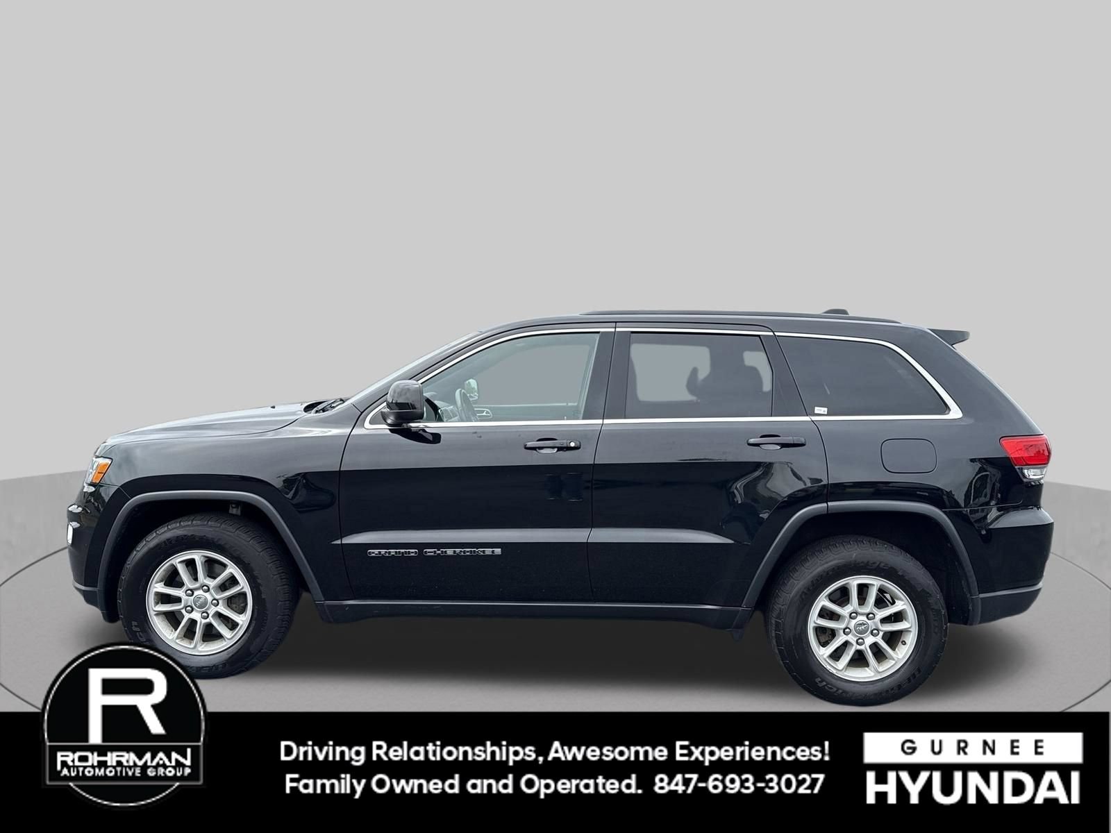 Used 2018 Jeep Grand Cherokee Laredo AWD/4WD image 5