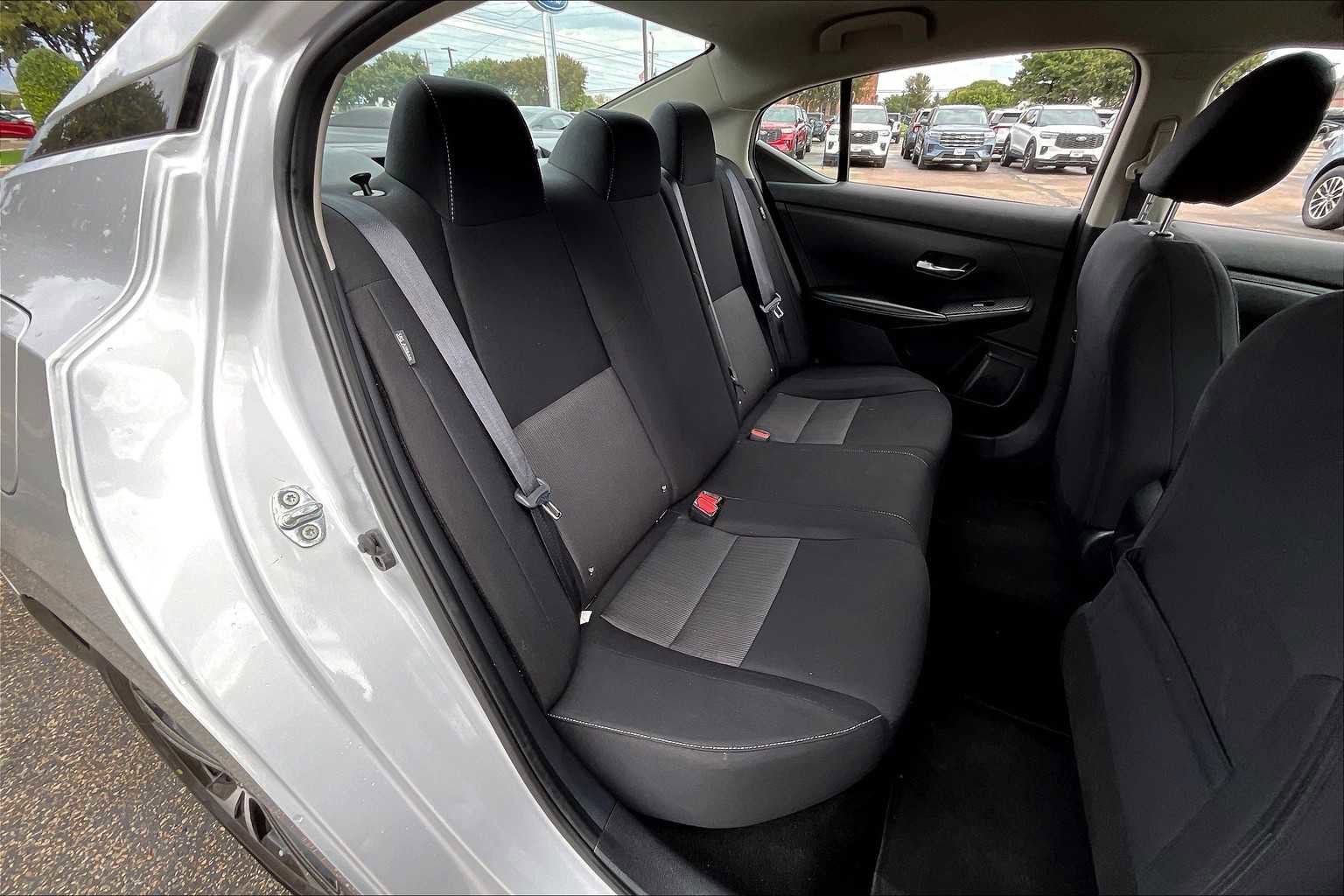 Used 2023 Nissan Sentra SV image 18