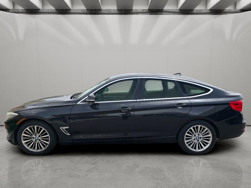Used 2015 BMW 328i Gran Turismo xDrive AWD/4WD image 4