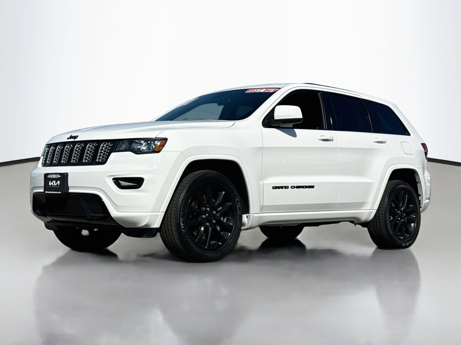 Used 2021 Jeep Grand Cherokee Laredo X AWD/4WD image 3