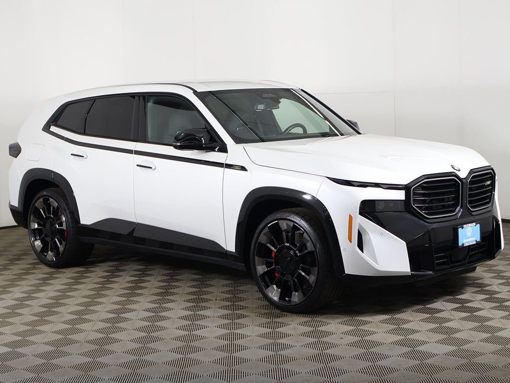 Used 2024 BMW XM image 61