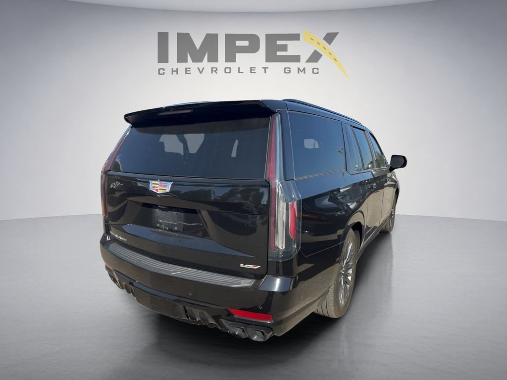 Used 2023 Cadillac Escalade ESV V AWD/4WD image 4