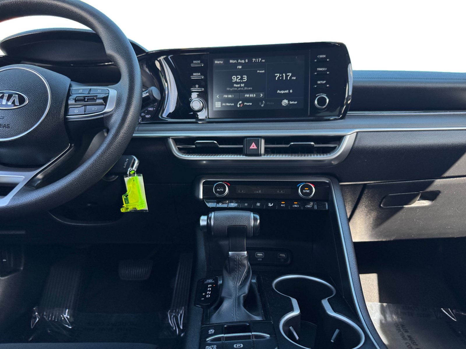 Used 2021 Kia K5 LX FWD image 11