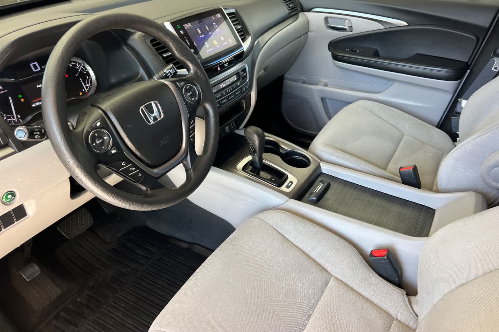 Used 2016 Honda Pilot EX image 11