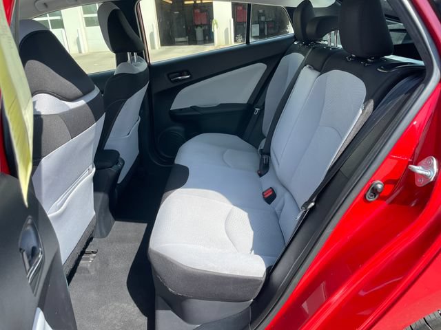 Used 2022 Toyota Prius LE FWD image 28