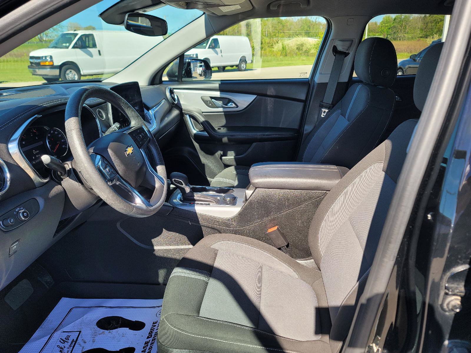 Used 2023 Chevrolet Blazer LT w/ LPO, Floor Liner Package FWD image 17