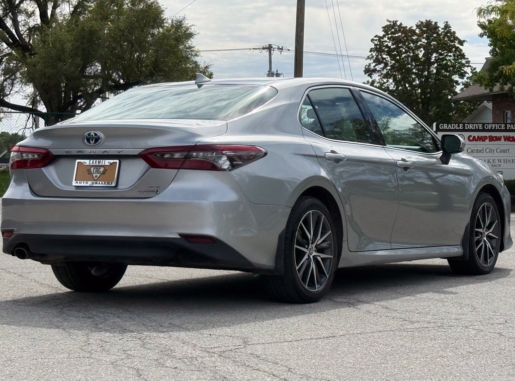 Used 2023 Toyota Camry XLE FWD image 5