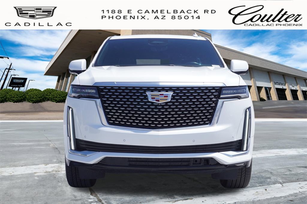 Used 2022 Cadillac Escalade Premium Luxury w/ Performance Package AWD/4WD image 5