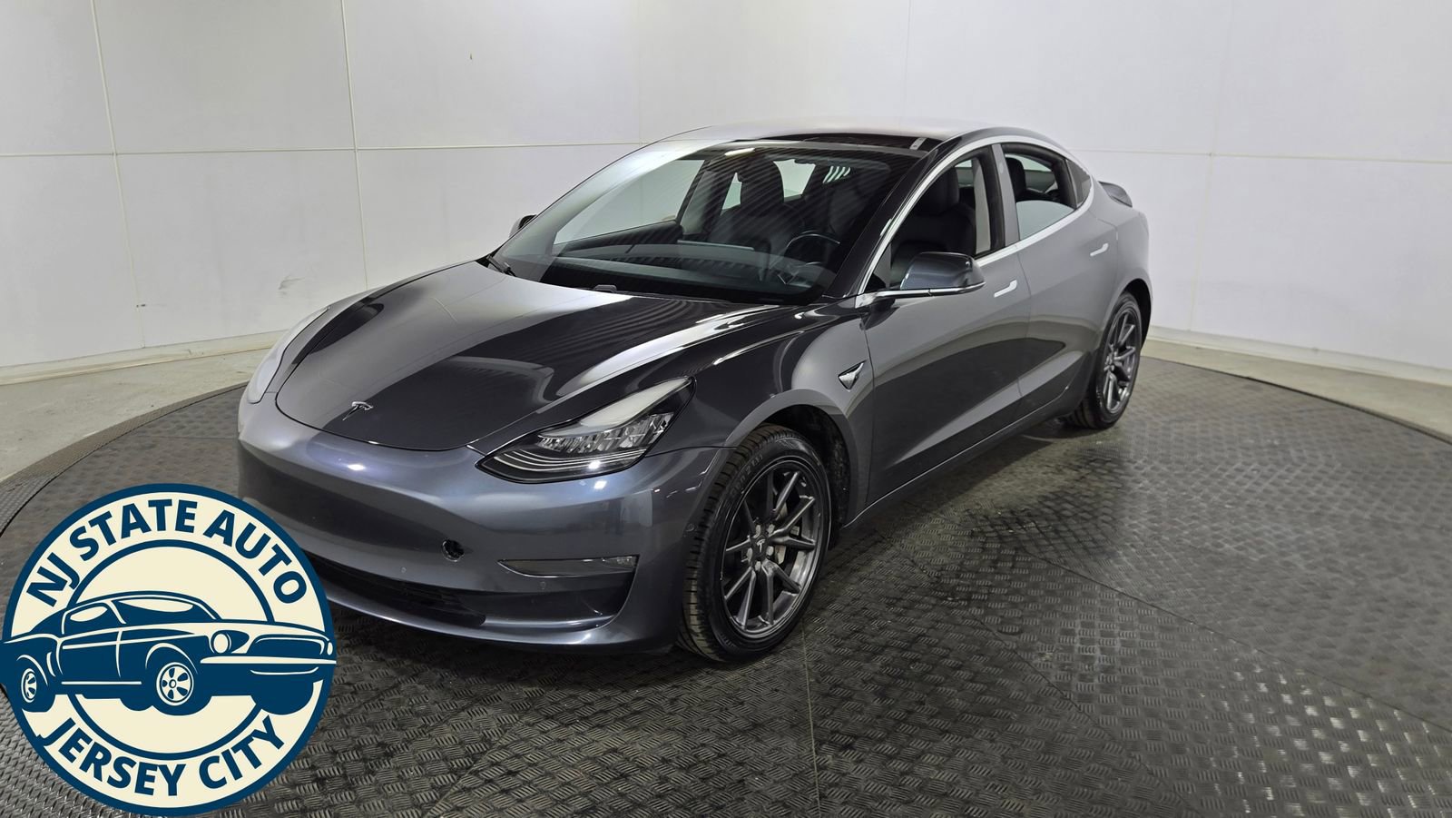 Used 2018 Tesla Model 3 Long Range AWD/4WD image 3