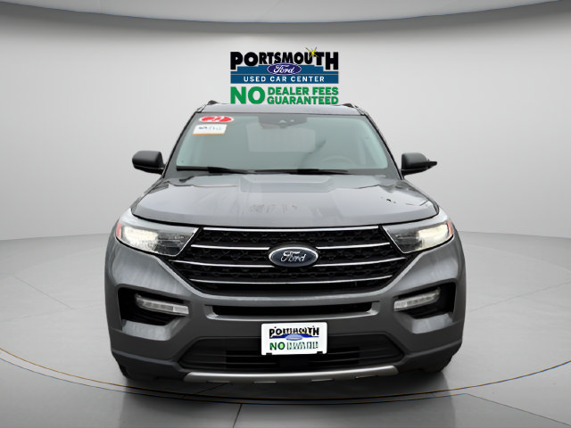 Used 2022 Ford Explorer XLT w/ Equipment Group 202A AWD/4WD image 9