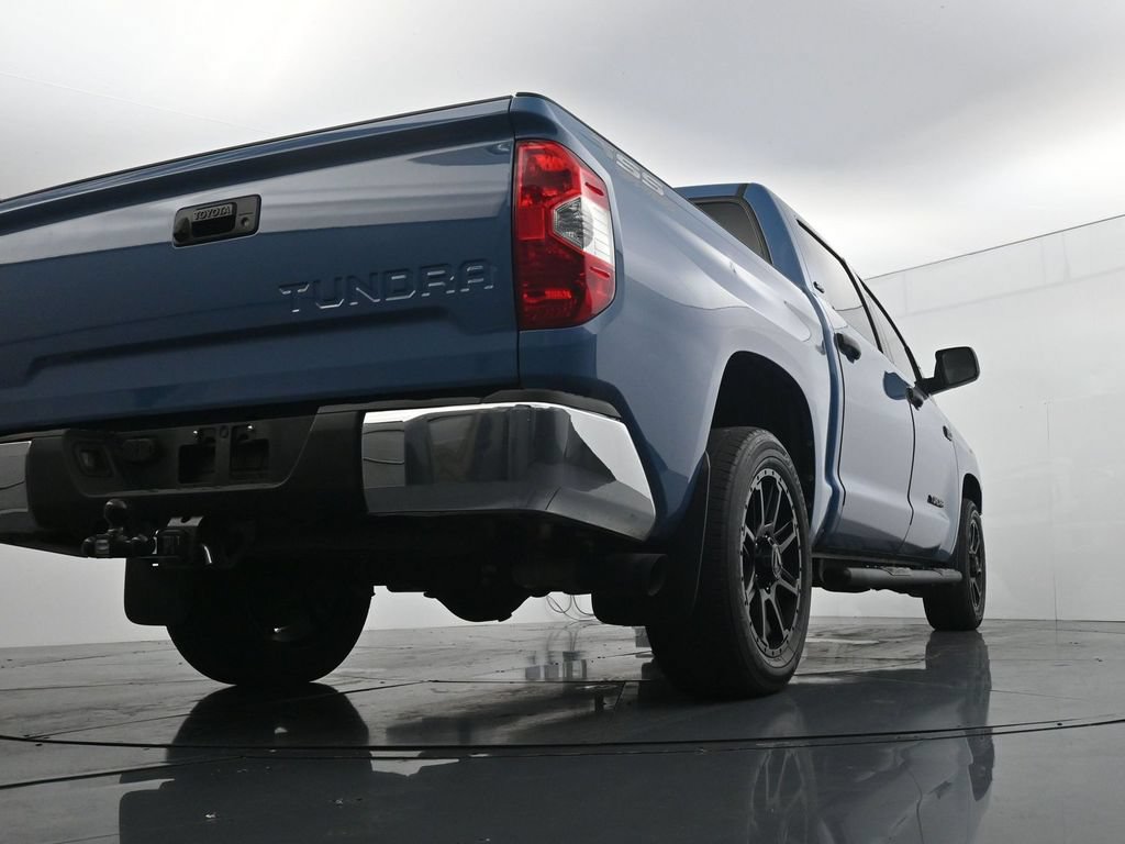 Used 2020 Toyota Tundra SR5 w/ SR5 Upgrade Package RWD image 22