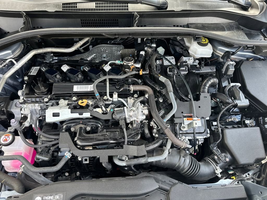 Used 2024 Toyota Corolla Cross XSE w/ Convenience Package image 16