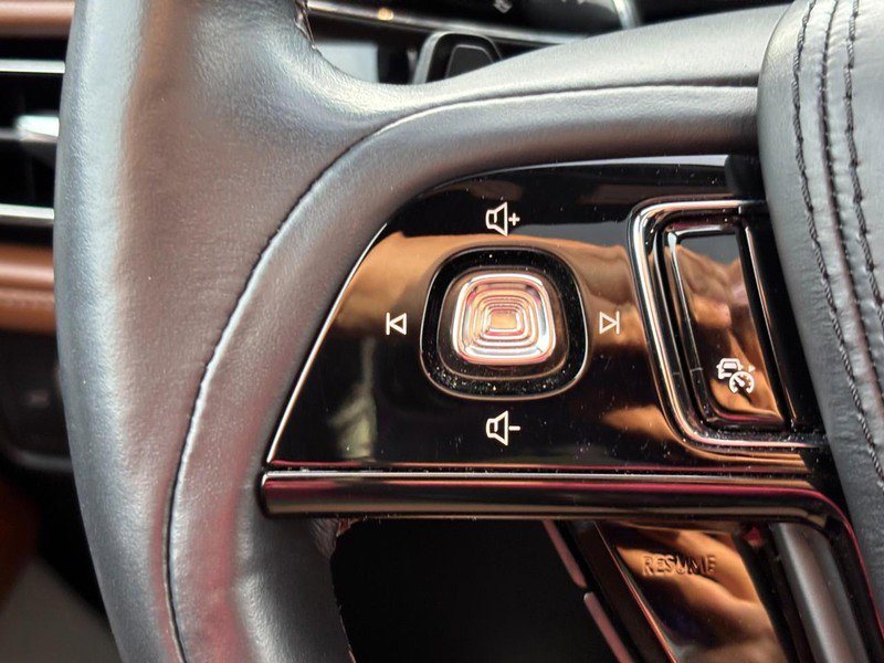 Used 2022 Lincoln Aviator Reserve w/ Equipment Group 201A image 17