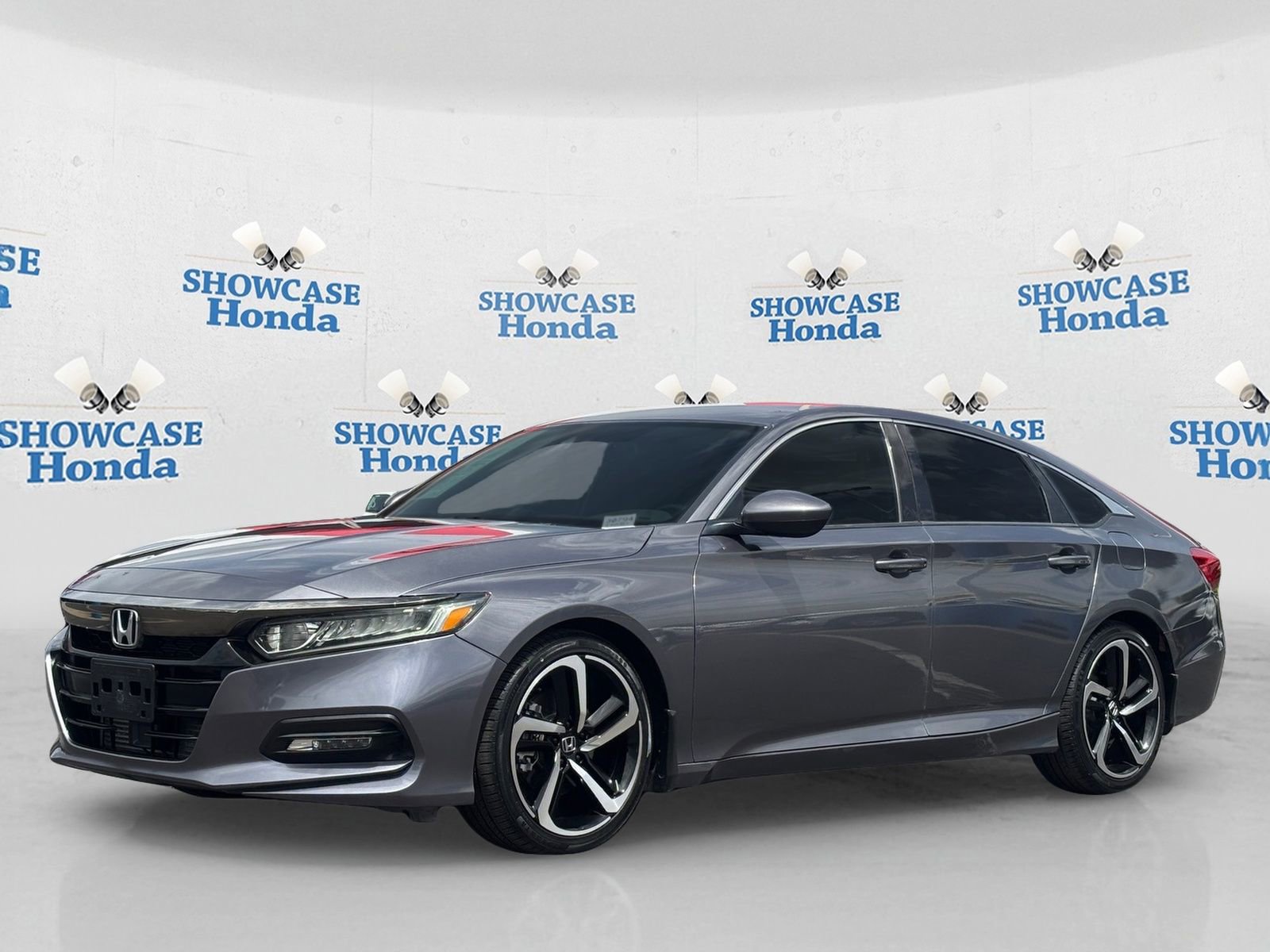 Used 2020 Honda Accord Sport image 2