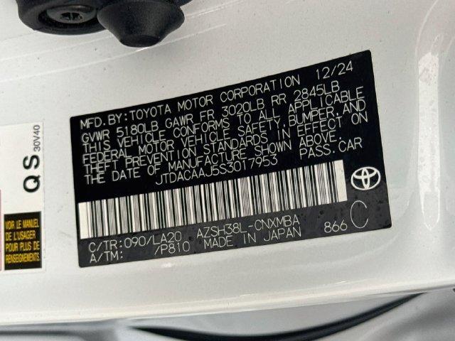 Certified 2025 Toyota Crown Signia AWD/4WD image 33