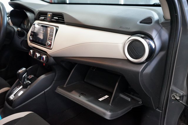 Used 2021 Nissan Versa SV image 37