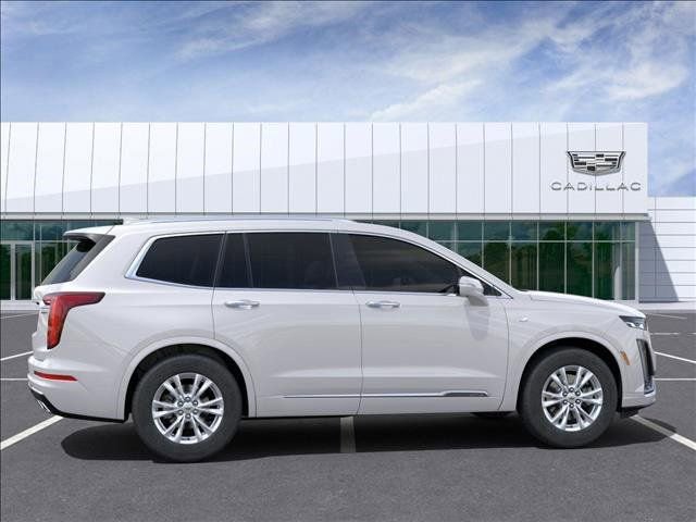 New 2025 Cadillac XT6 Luxury image 5