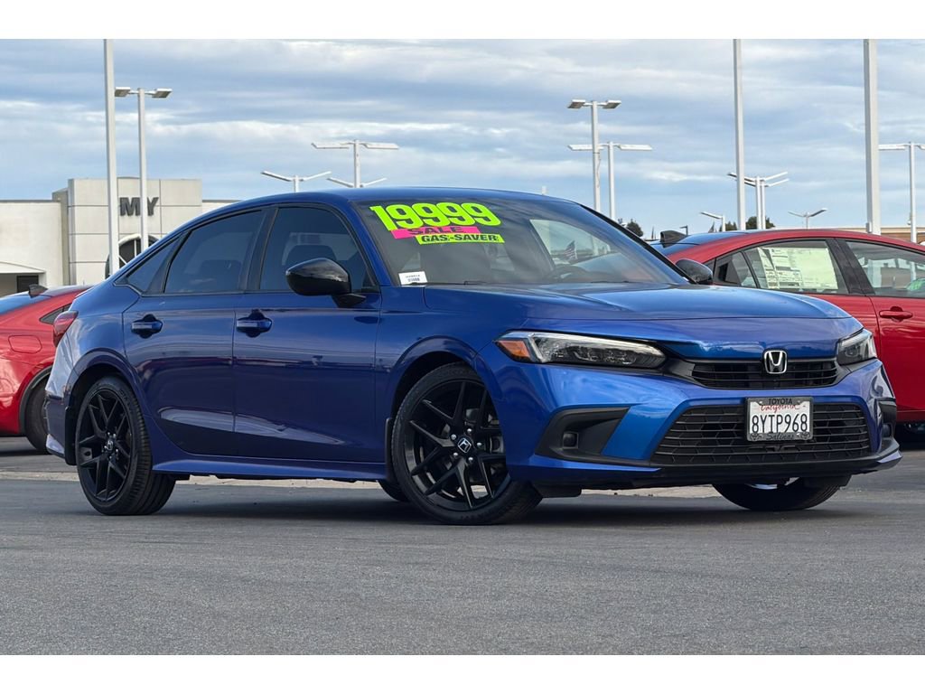 Used 2022 Honda Civic Sport image 2