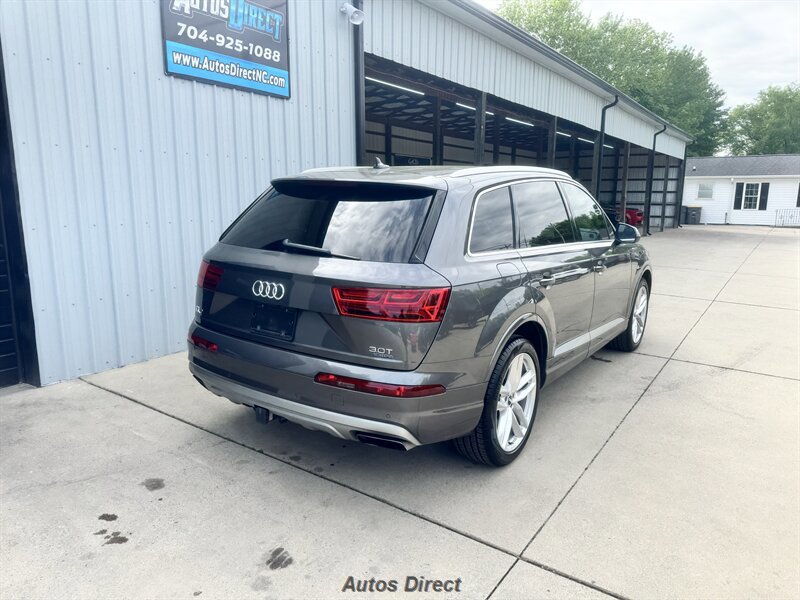 Used 2018 Audi Q7 3.0T Prestige w/ Prestige Package AWD/4WD image 10