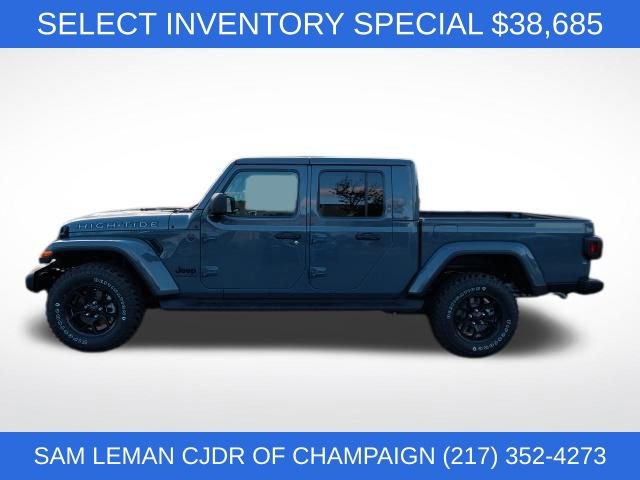 New 2025 Jeep Gladiator Sport image 17
