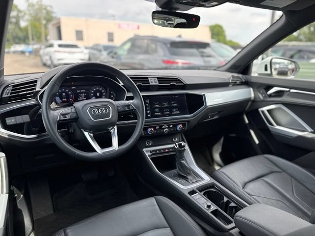 Used 2021 Audi Q3 2.0T Premium w/ Convenience Package AWD/4WD image 13