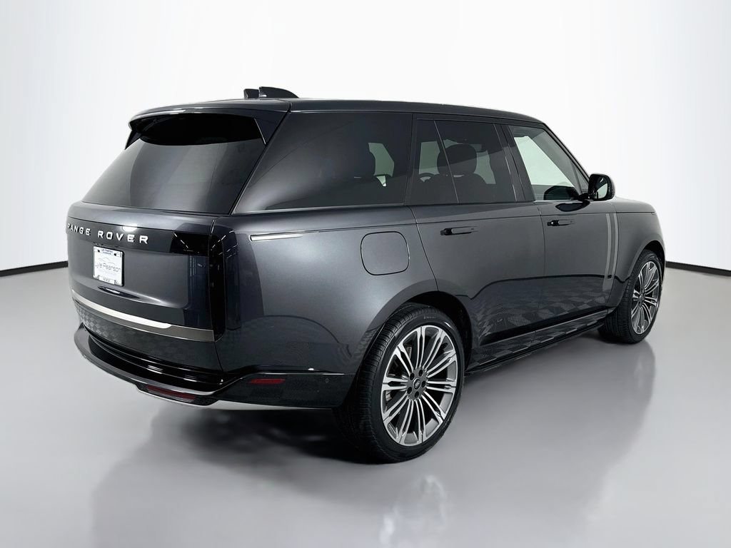 Certified 2024 Land Rover Range Rover SE AWD/4WD image 9