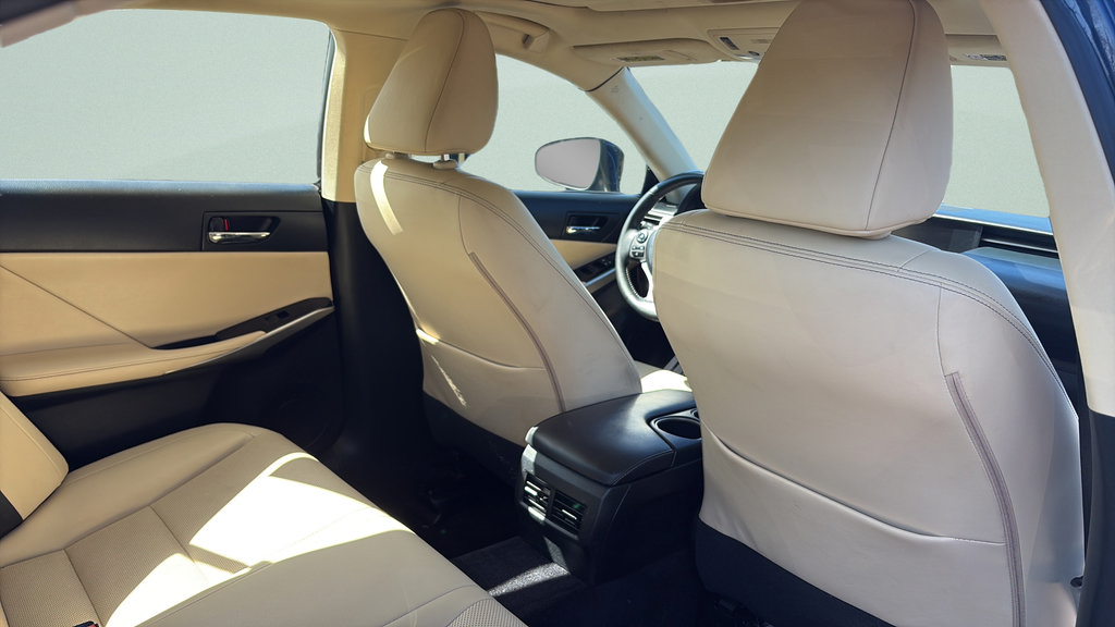 Used 2014 Lexus IS 250 AWD w/ Premium Package image 19