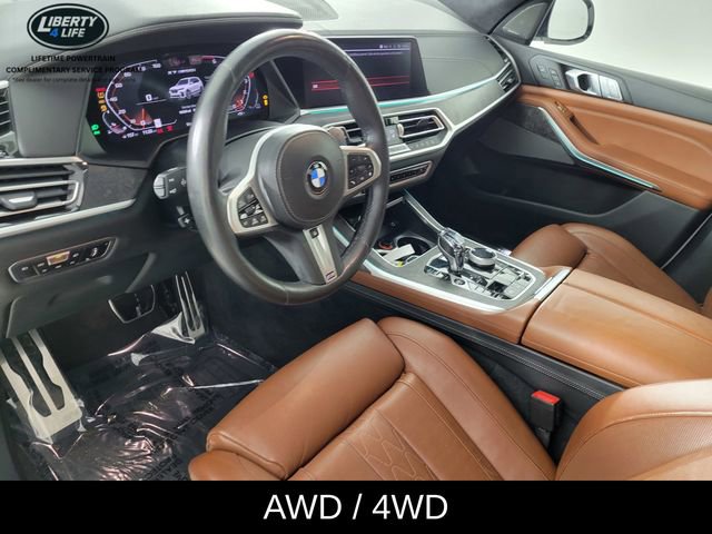 Used 2021 BMW X7 M50i image 12