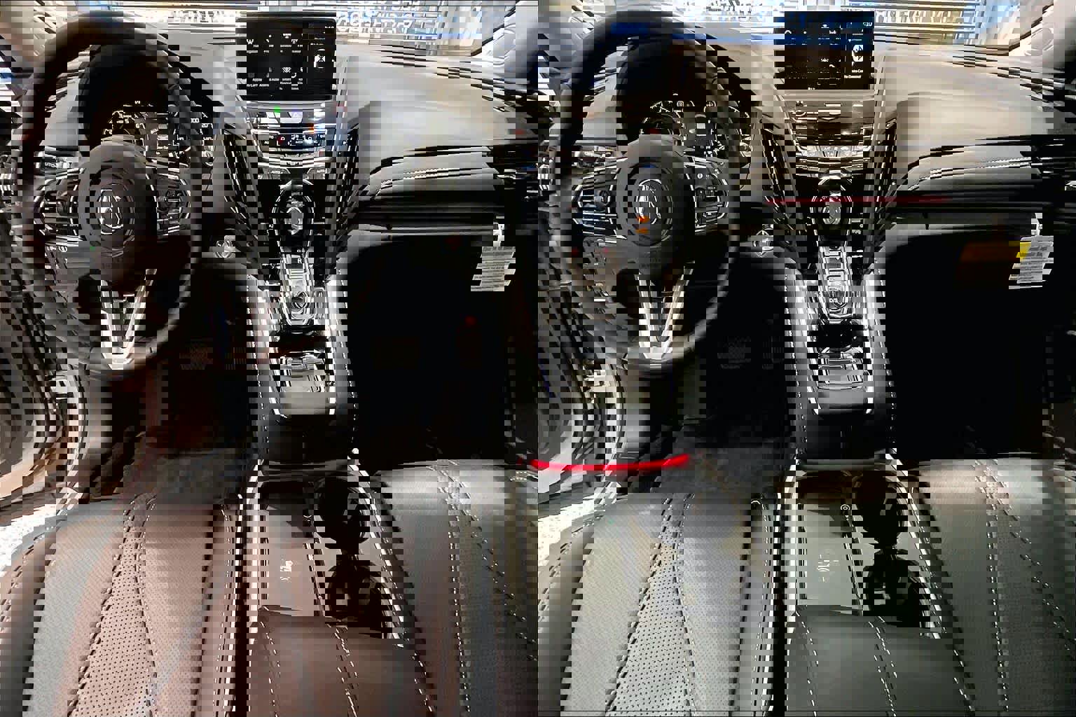 Used 2025 Acura RDX SH-AWD w/ Advance Package image 16