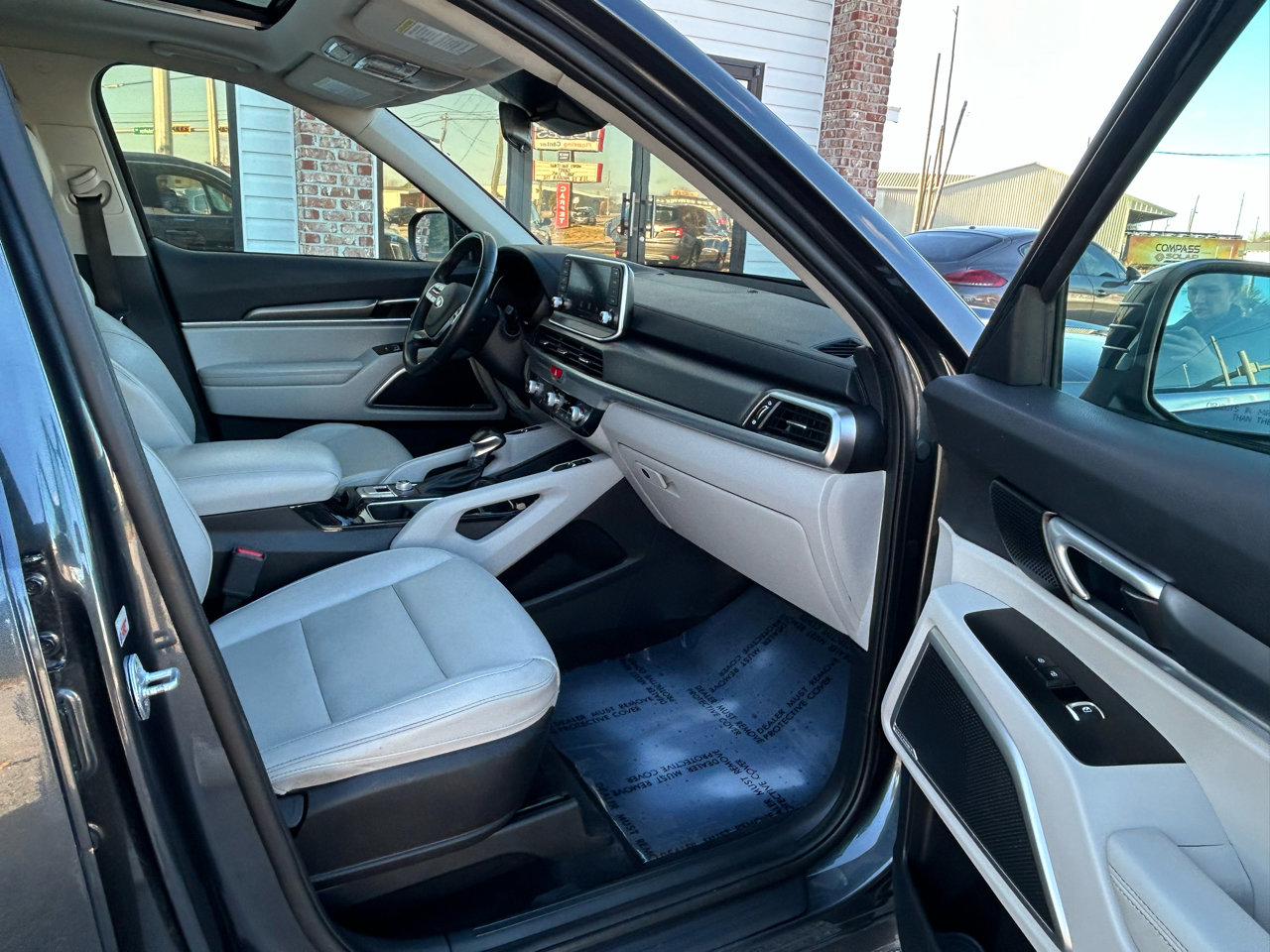 Used 2020 Kia Telluride S image 34