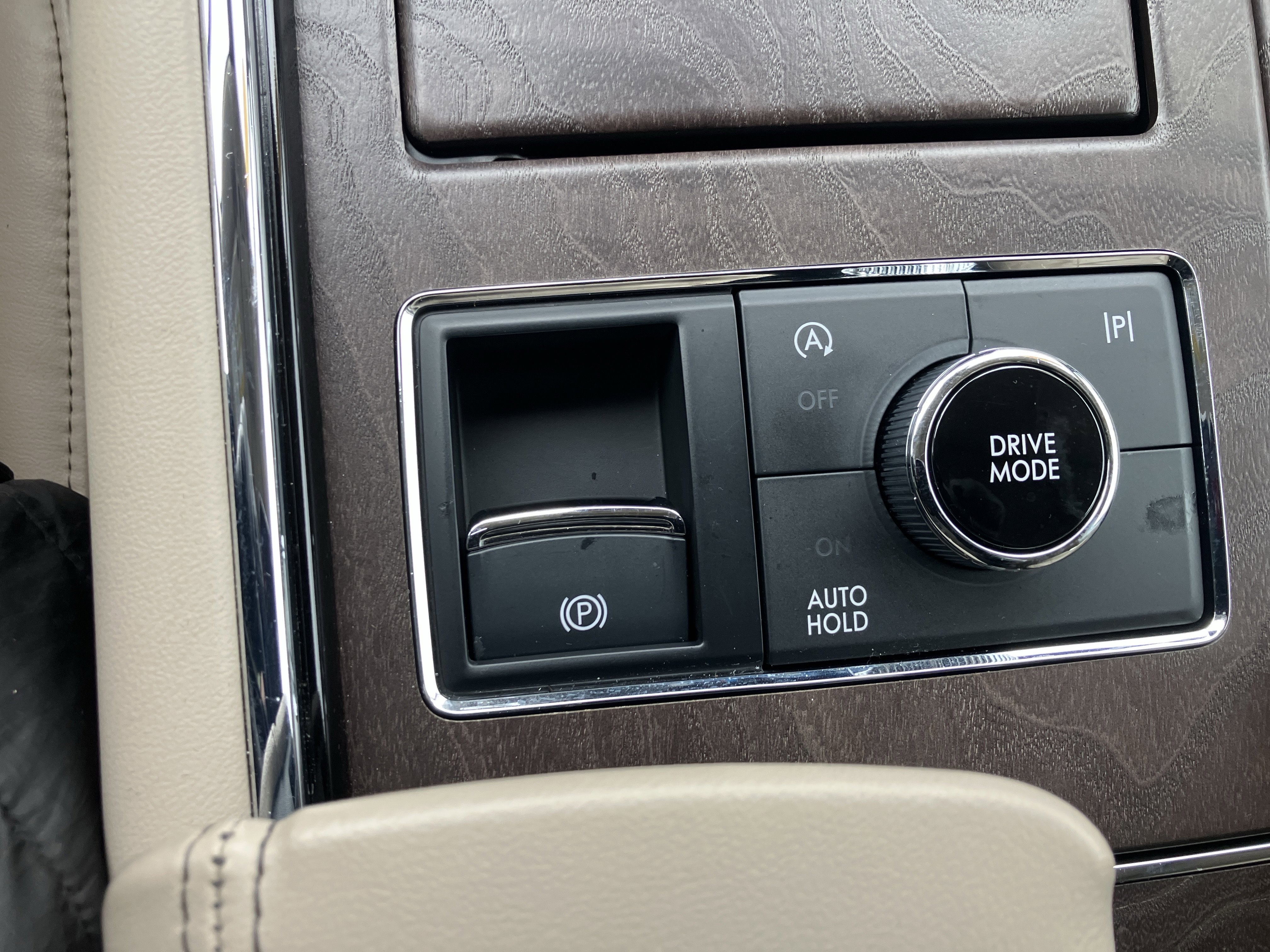 Used 2024 Lincoln Navigator Reserve image 37