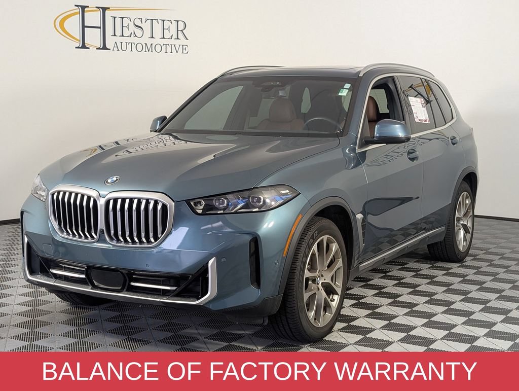 Used 2024 BMW X5 xDrive40i w/ Premium Package AWD/4WD image 4