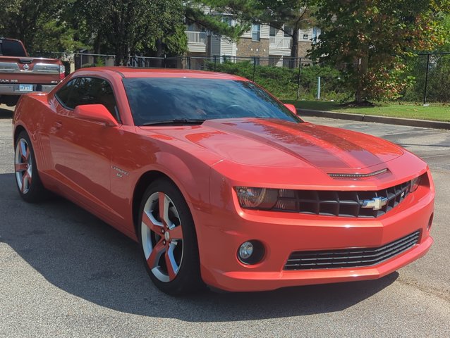 Used 2011 Chevrolet Camaro SS w/ Interior Accent Trim Package RWD image 3