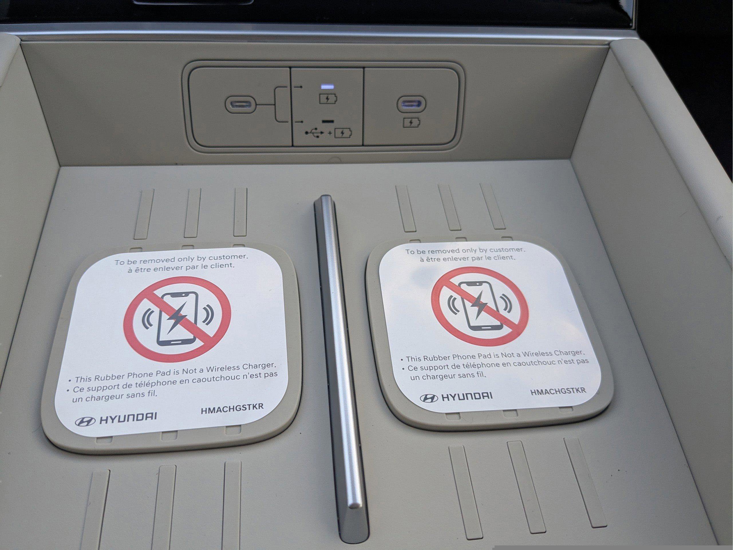 New 2026 Hyundai Santa Fe SE image 23