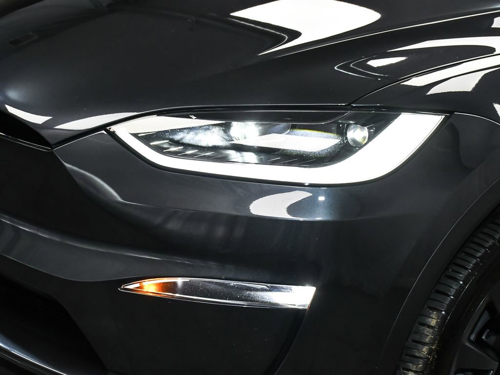 Used 2024 Tesla Model X image 65