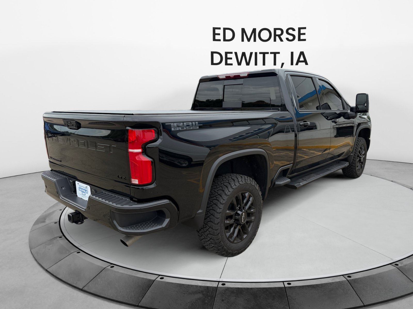 Used 2026 Chevrolet Silverado 2500 LTZ w/ Trail Boss Package AWD/4WD image 5