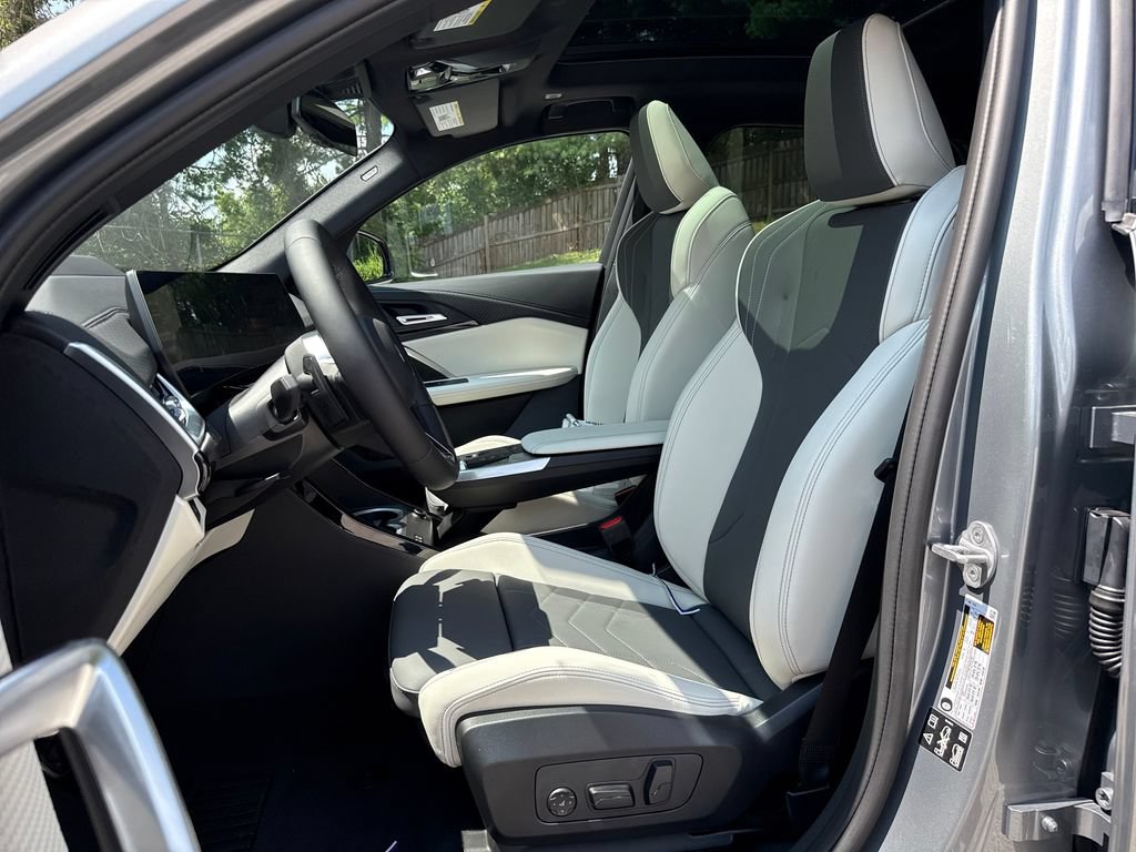 New 2026 BMW X2 xDrive28i w/ Technology Package AWD/4WD image 10