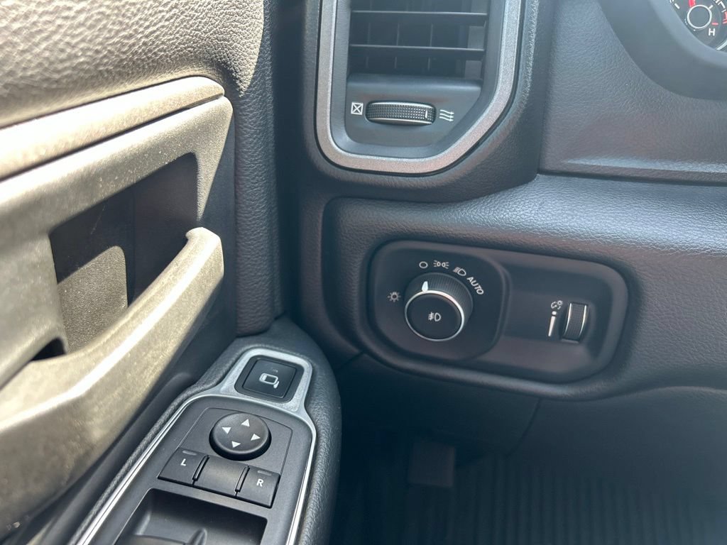 Used 2024 RAM 3500 Tradesman w/ Safety Group AWD/4WD image 18