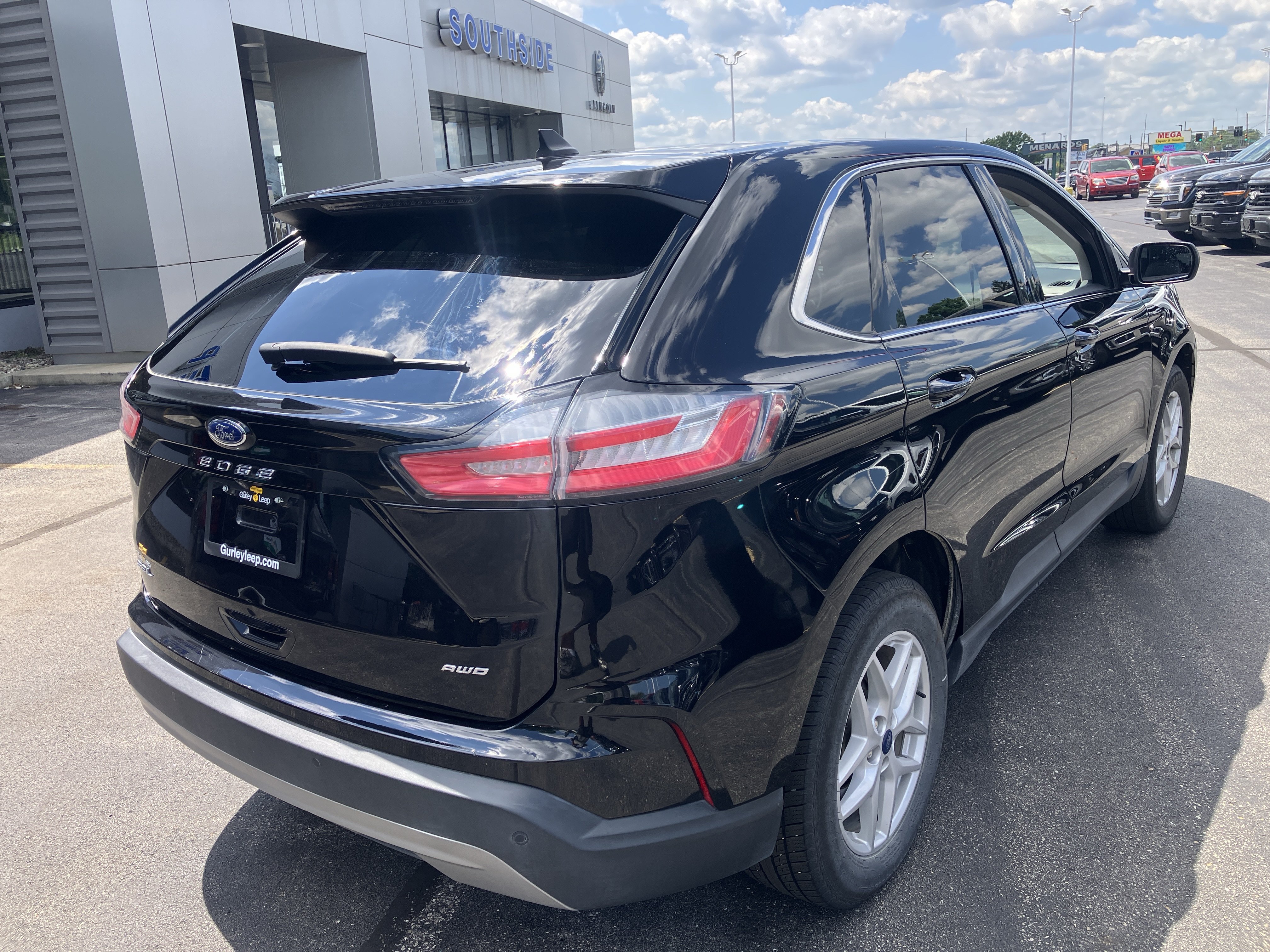 Certified 2022 Ford Edge SEL AWD/4WD image 7